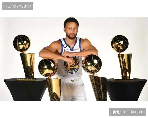 卡斯尔无球跑动宛若库里但投篮节奏更沉稳