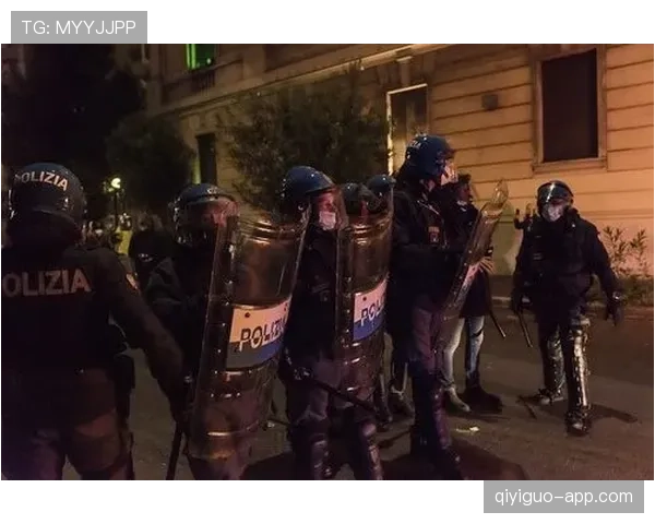 瓦伦西亚球迷抗议持续，俱乐部运营与赛季表现面临压力